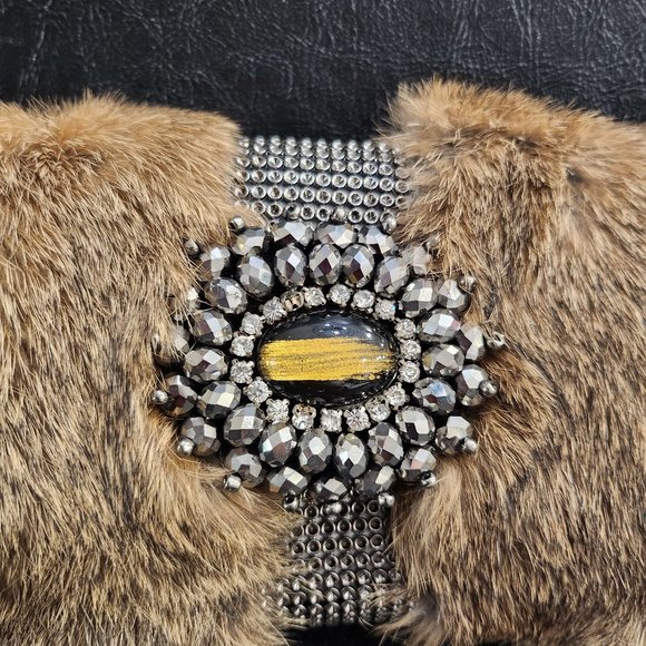 Sondra Roberts Metal Mesh Wristlet With Genuine Rabbit Fur And Stones - Picture 2 of 10
